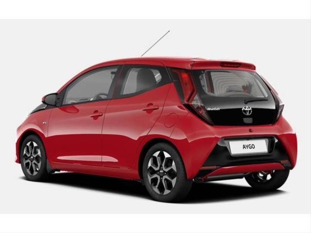TOYOTA Aygo 1.0 70 xplay