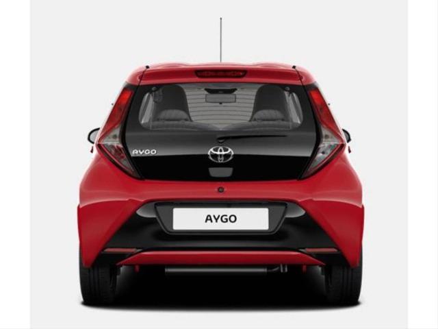 TOYOTA Aygo 1.0 70 xplay