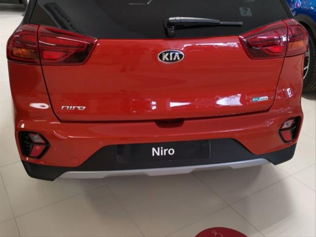 Kia Niro 1.6 GDi HEV 104kW 141CV Emotion