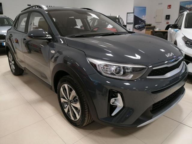 Kia Stonic 1.0 TGDi 74kW 100CV MHEV iMT Concept