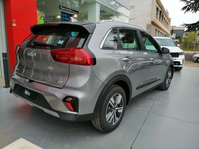 Kia Niro 1.6 GDi HEV 104kW 141CV Drive