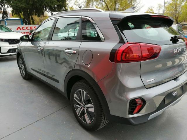 Kia Niro 1.6 GDi HEV 104kW 141CV Drive