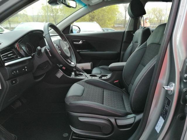 Kia Niro 1.6 GDi HEV 104kW 141CV Drive