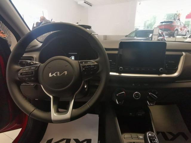 Kia Stonic 1.0 TGDi 74kW MHEV iMT Concept Plus