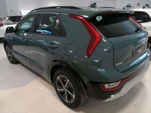 Kia Niro 1.6 GDi HEV 104kW 141CV Drive