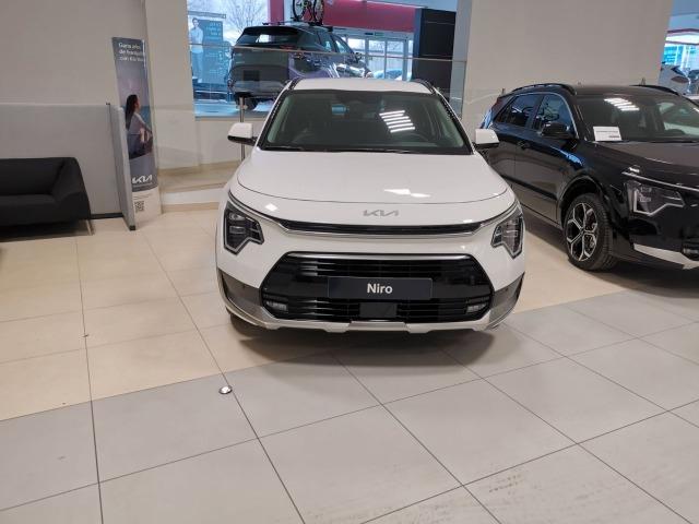 Kia Niro 1.6 GDi HEV 104kW 141CV Drive