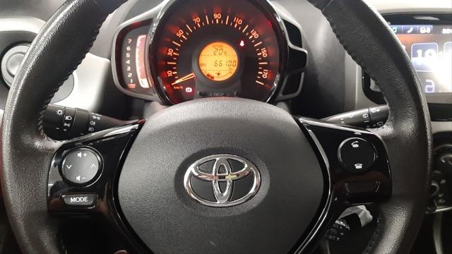 TOYOTA Aygo 1.0 70 xplay