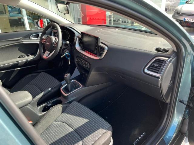 Kia Xceed 1.6 MHEV iMT Drive 100kW 136CV