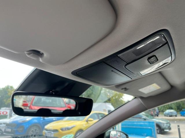 Kia Xceed 1.6 MHEV iMT Drive 100kW 136CV