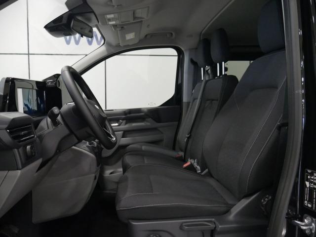 Ford Transit Custom NUEVA M1 KOMBI FT320 L1 Kombi Limited 2.0 EcoBlue 100kW(136cv) Euro 6.2