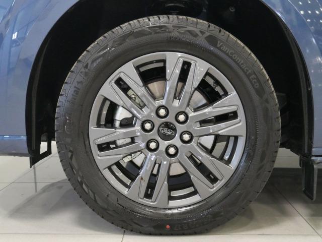 Ford Tourneo Custom 2.0 EcoBlue 125kW L2 Titanium Auto
