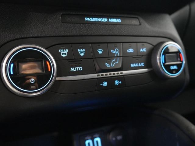 Ford Kuga Titanium 2.5 Duratec FHEV 140kW 4x4 Auto