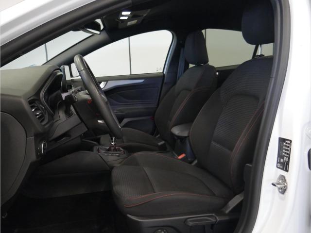 Ford Focus 1.0 Ecoboost MHEV 92kW ST-Line
