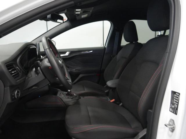 Ford Focus 1.0 Ecoboost MHEV 92kW ST-Line