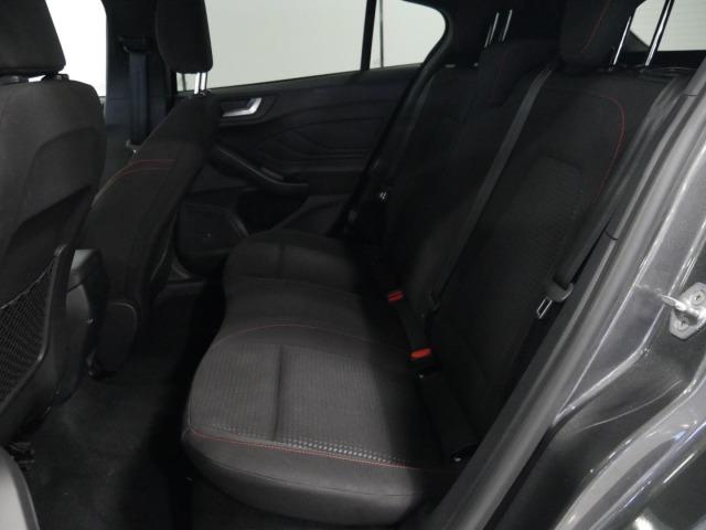 Ford Focus 1.0 Ecoboost MHEV 114kW ST-Line