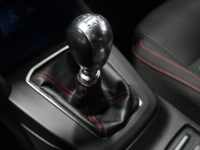 Ford Focus 1.0 Ecoboost MHEV 114kW ST-Line