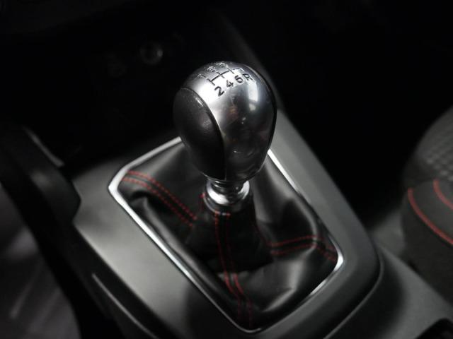 Ford Focus 1.0 Ecoboost MHEV 114kW ST-Line