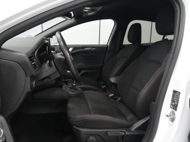 Ford Focus 1.0 Ecoboost MHEV 92kW ST-Line X