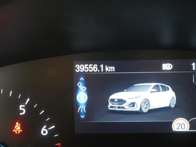 Ford Focus 1.0 Ecoboost MHEV 114kW ST-Line