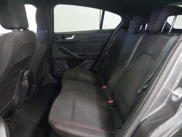 Ford Focus 1.0 Ecoboost MHEV 114kW ST-Line