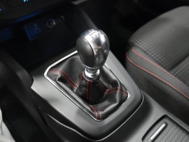 Ford Focus 1.0 Ecoboost MHEV 114kW ST-Line