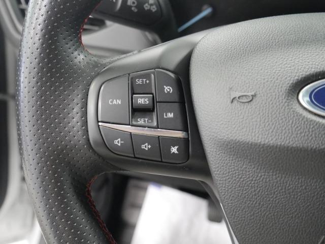 Ford Focus 1.0 Ecoboost MHEV 114kW ST-Line