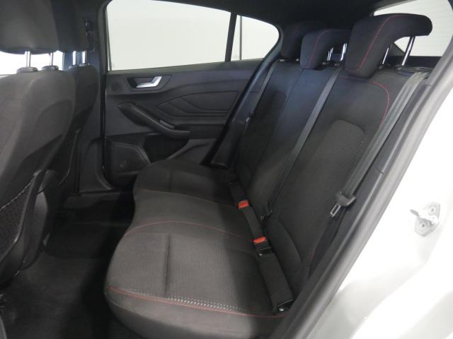 Ford Focus 1.0 Ecoboost MHEV 114kW ST-Line