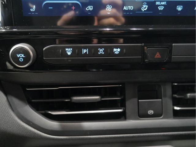 Ford Tourneo Custom 2.0 EcoBlue 125kW L2 Titanium Auto