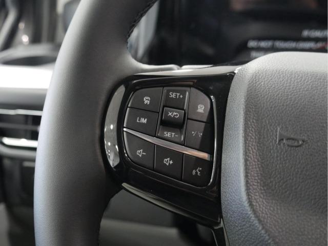 Ford Tourneo Custom 2.0 EcoBlue 125kW L2 Titanium Auto