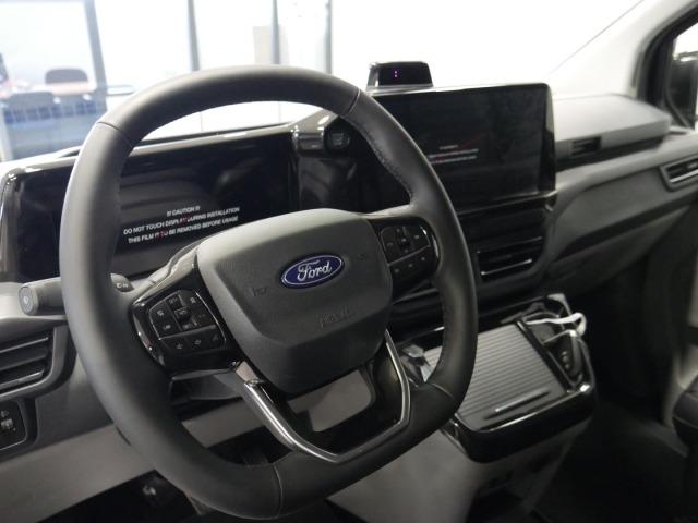 Ford Tourneo Custom 2.0 EcoBlue 125kW L1 Titanium X Auto