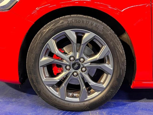 Ford Focus 1.0 Ecoboost MHEV 92kW ST-Line X