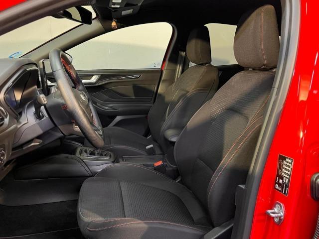 Ford Focus 1.0 Ecoboost MHEV 92kW ST-Line X