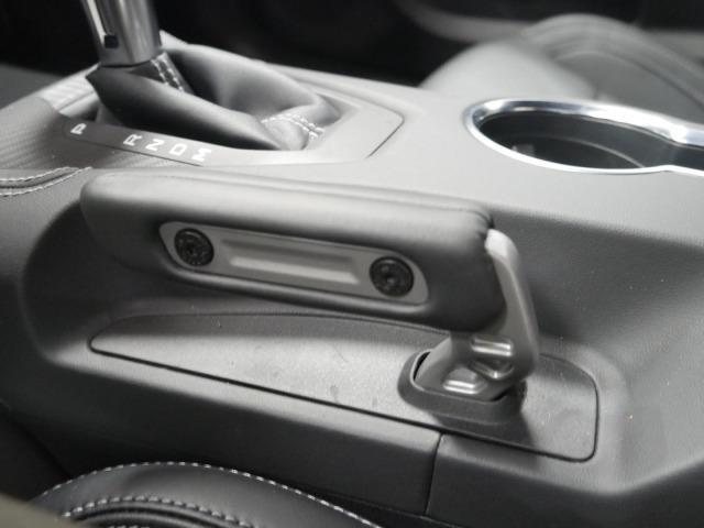 Ford Mustang 5.0 Ti-VCT V8 331KW Mustang GT AT(Fast.)
