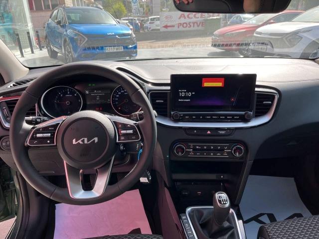 Kia Ceed 1.6 MHEV iMT 100kW 136CV Tech