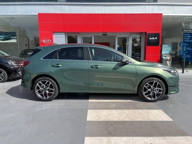 Kia Ceed 1.6 MHEV iMT 100kW 136CV Tech