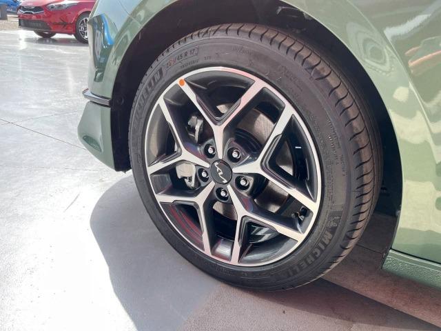 Kia Ceed 1.6 MHEV iMT 100kW 136CV Tech