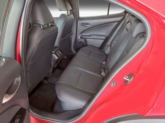 Lexus UX EXECUTIVE NAVIGATION