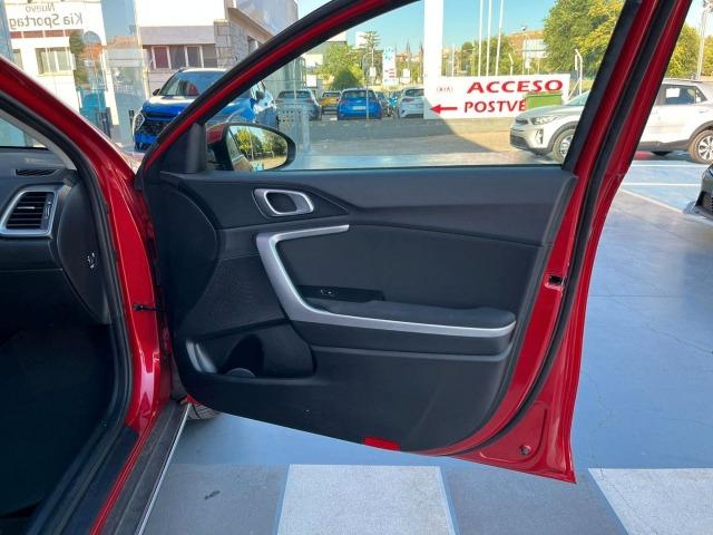 Kia Xceed 1.6 MHEV iMT Drive 100kW 136CV