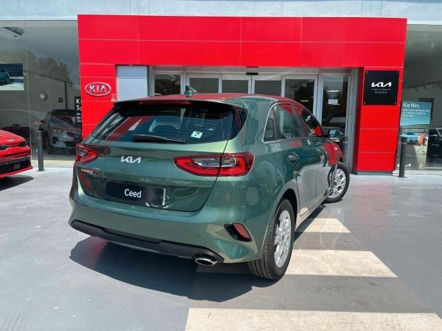 Kia Ceed 1.6 MHEV iMT 100kW 136CV Drive