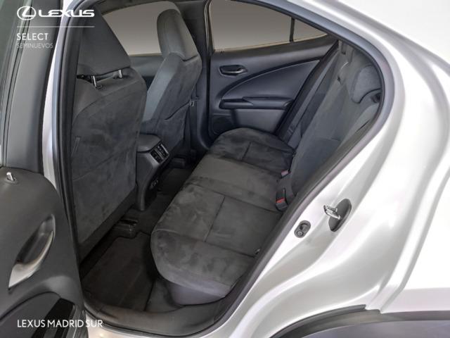 Lexus UX BUSINESS