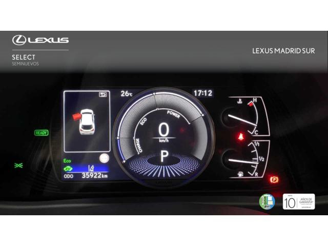 Lexus UX BUSINESS