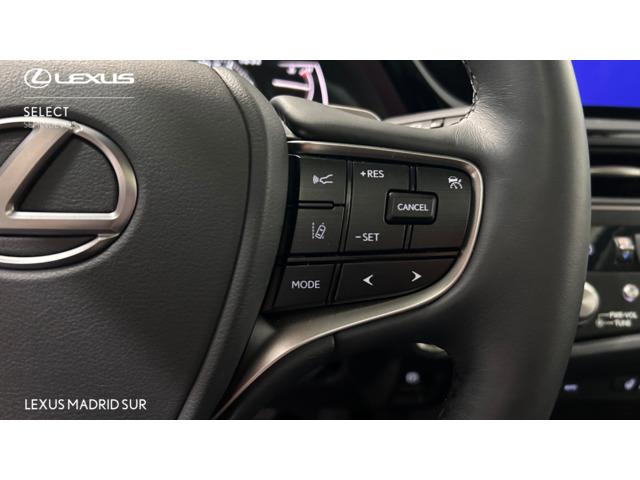 Lexus ES 300H PREMIUM