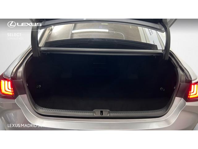 Lexus ES 300H PREMIUM