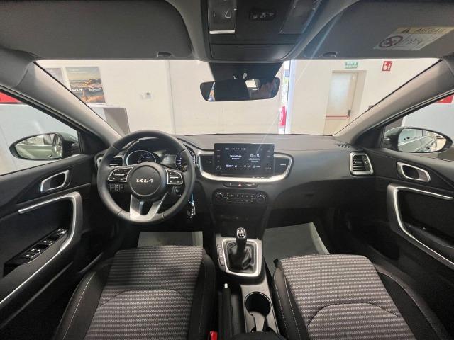 Kia Ceed Tourer Tourer 1.6 MHEV iMT 100kW Drive