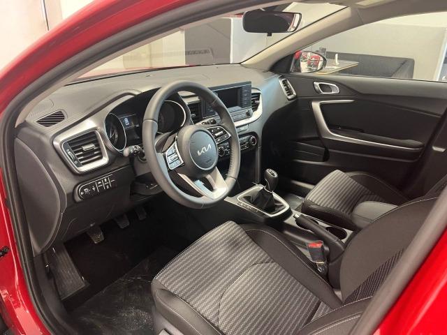 Kia Xceed 1.6 MHEV iMT Concept 100kW 136CV