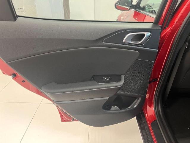 Kia Xceed 1.6 MHEV iMT Concept 100kW 136CV