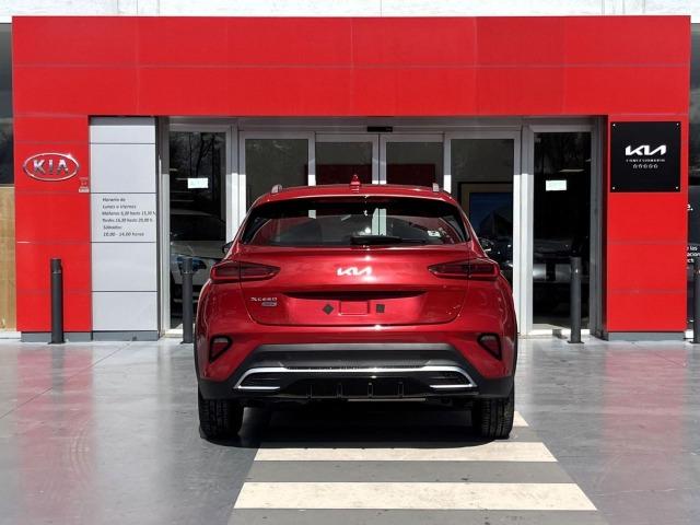 Kia Xceed 1.6 MHEV iMT Concept 100kW 136CV