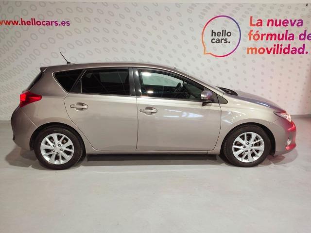 Toyota Auris 120D Advance