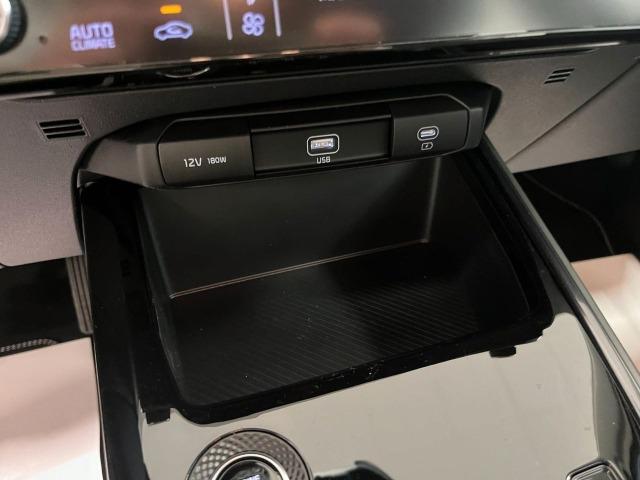 Kia Niro 1.6 GDi PHEV 135kW 183CV Drive