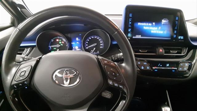 TOYOTA Chr 1.8 125H Dynamic Plus